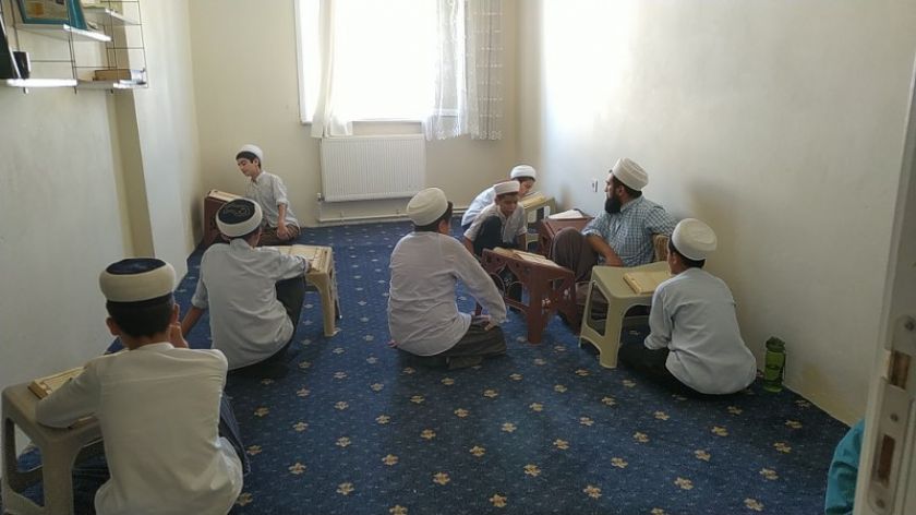 Vefa Kur'an kursu Sultanbeyli Medrese Eğitimi Ve Şer'i İlimler Merkezi